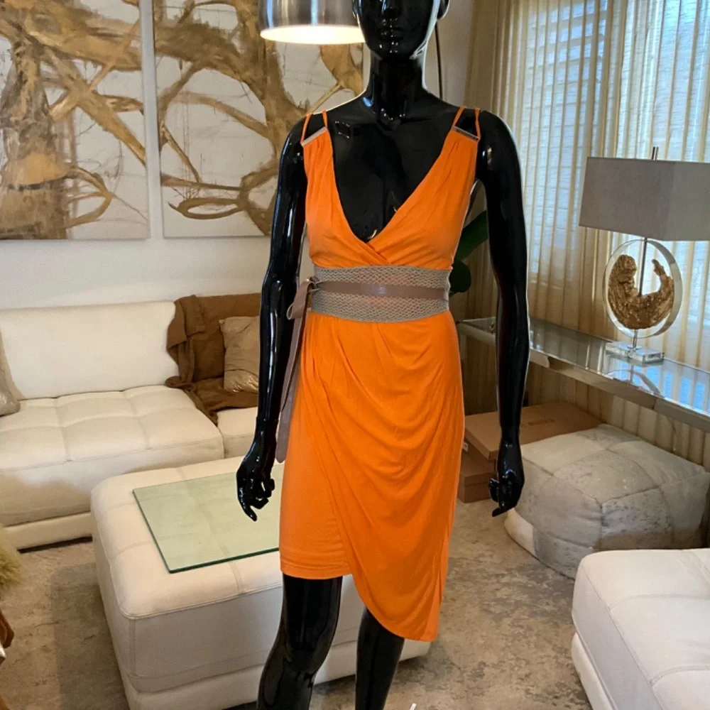 NWT BEBE SEXY FAUX SIDE WRAP ASYMMETRICAL DRESS ๐๐๐๐ - Picture 6 of 9
